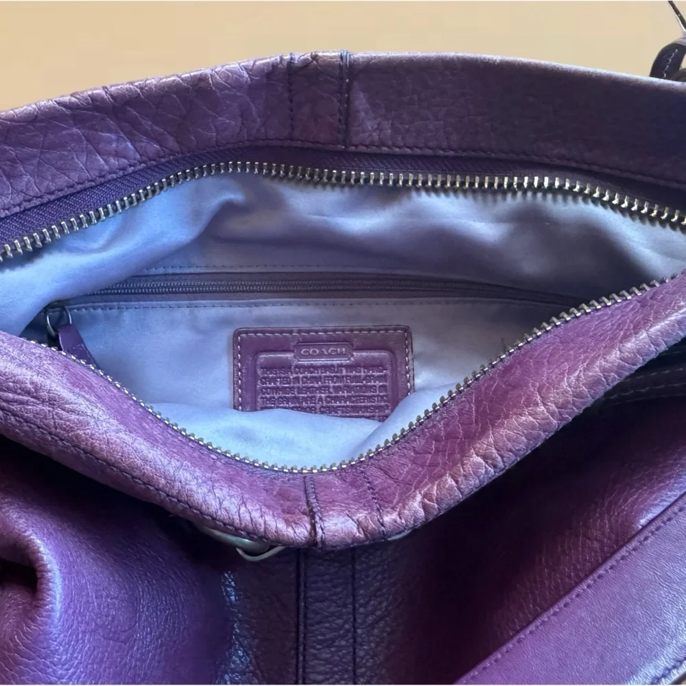 COACH Hampton Shoulder Bag